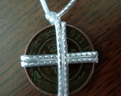 gawang bahay na imperial amulet